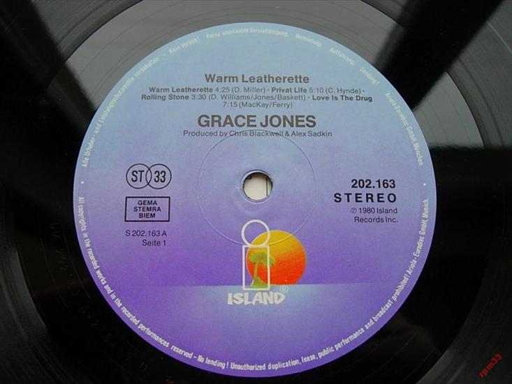 4. Grace Jones - Warm Leatherette  1980 - płyta 1.jpg