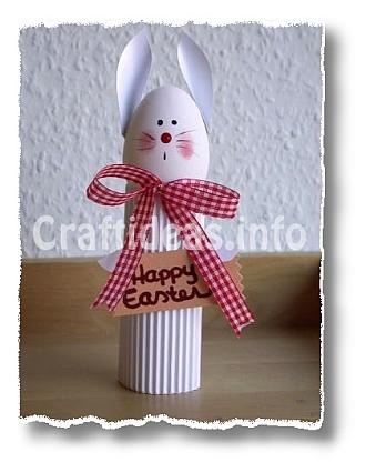 wielkanoc - Easter_Crafts_-_White_Cardboard_Tube_Easter_Bunny.jpg