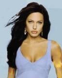 Angelina Jolie - Jolie A-04.jpg