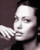 Angelina Jolie - Jolie A-15.jpg